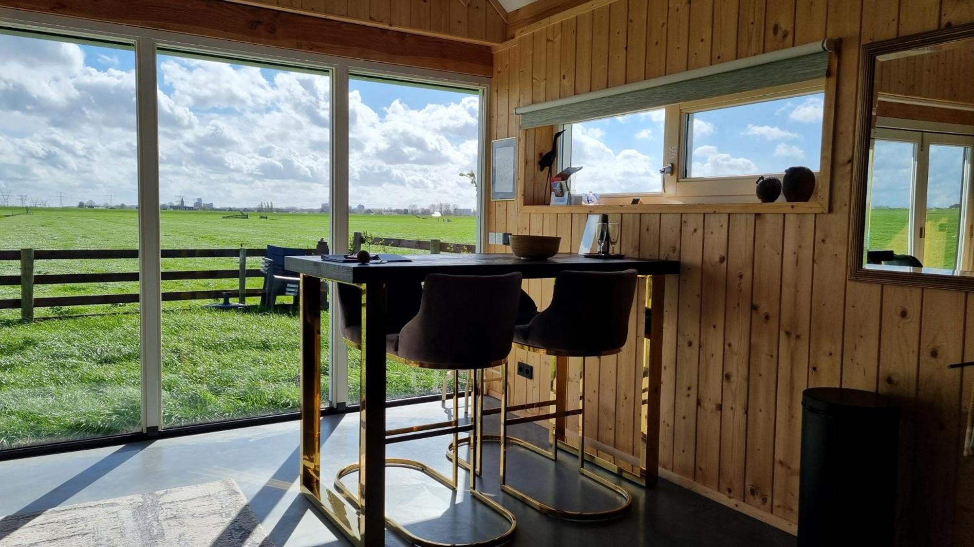 City Farmers Lodge, A Guesthouse With A Skyline View In Rural Amszterdam Kültér fotó